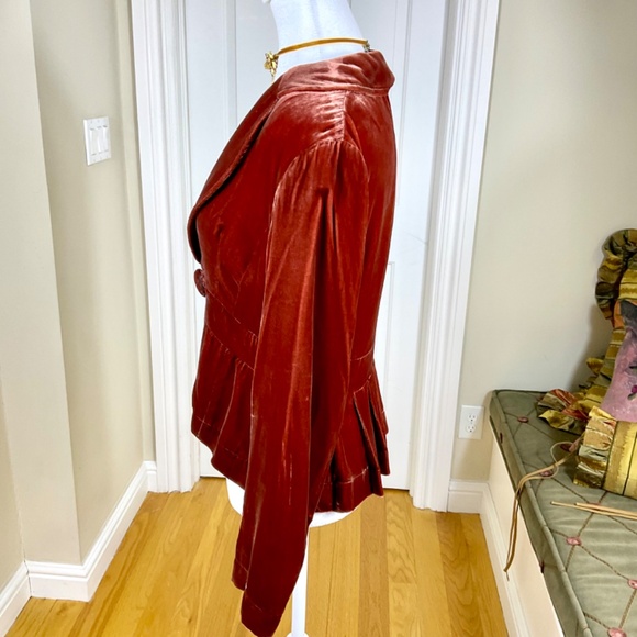 LaVie Boheme Velvet Blazer Orange Pleat Back (6) - Picture 2 of 9